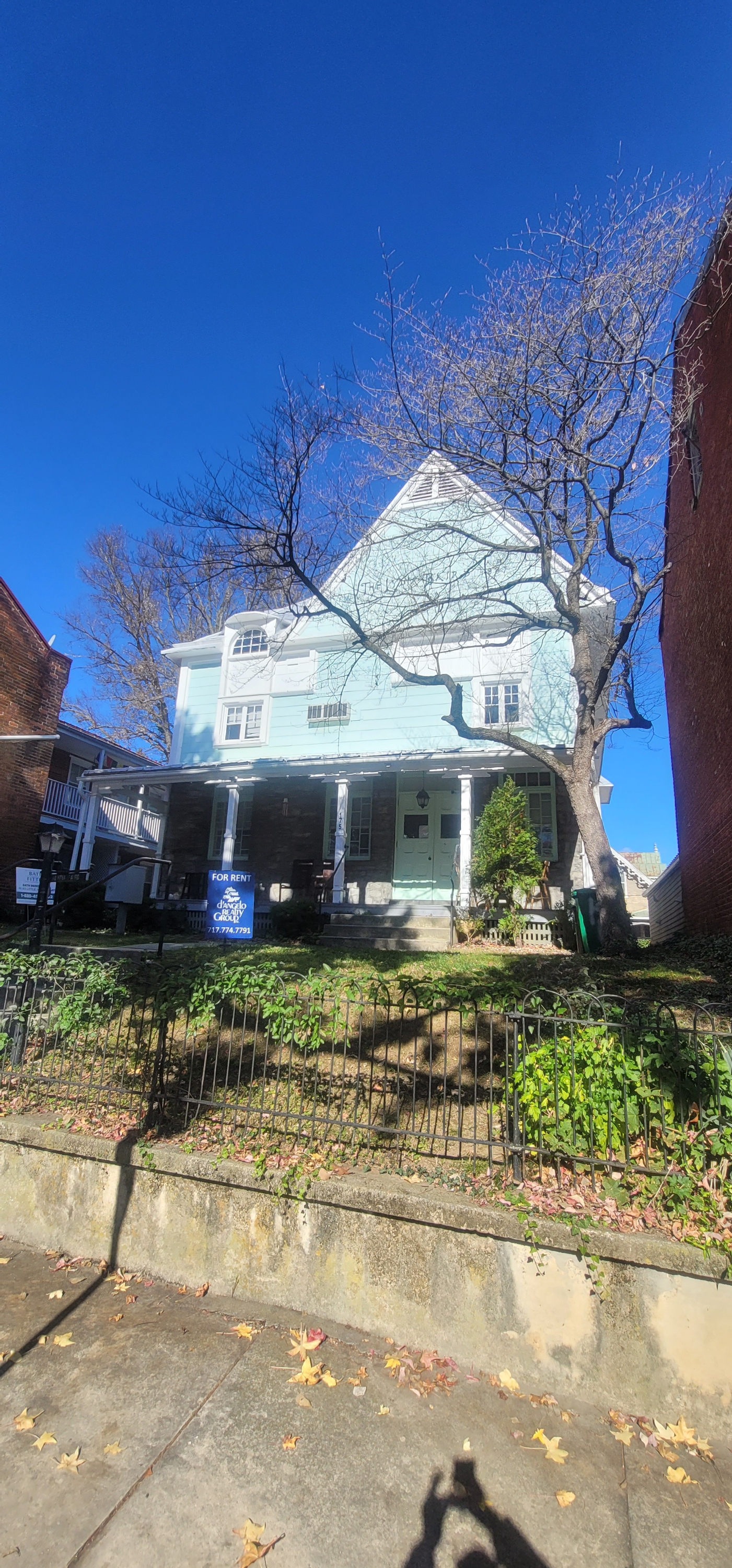 175 East High Street